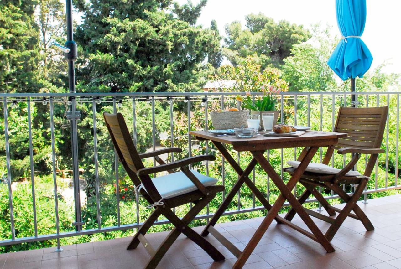 Beachfront Mala Tereza Apartment *