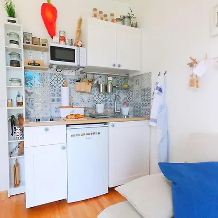 Beachfront Apartment Mala Tereza Split Exterior photo