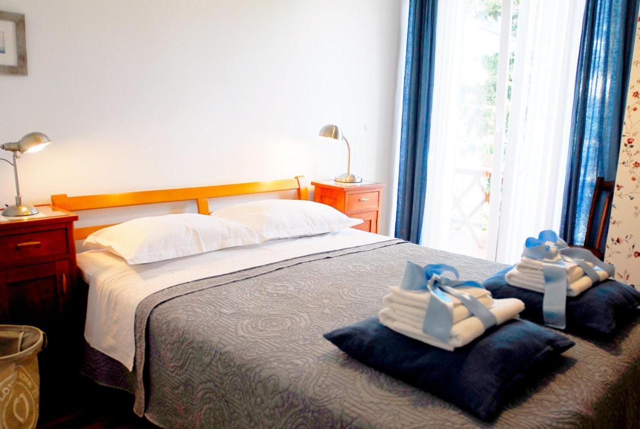 Beachfront Mala Tereza Apartament *